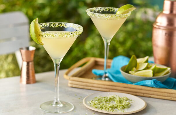 margarita-la-gi-ly-thuy-tinh-nao-dung-cocktail-margarita-dep-va-phu-hop