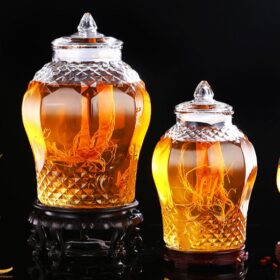 cach-chon-binh-thuy-tinh-ngam-ruou-phu-hop