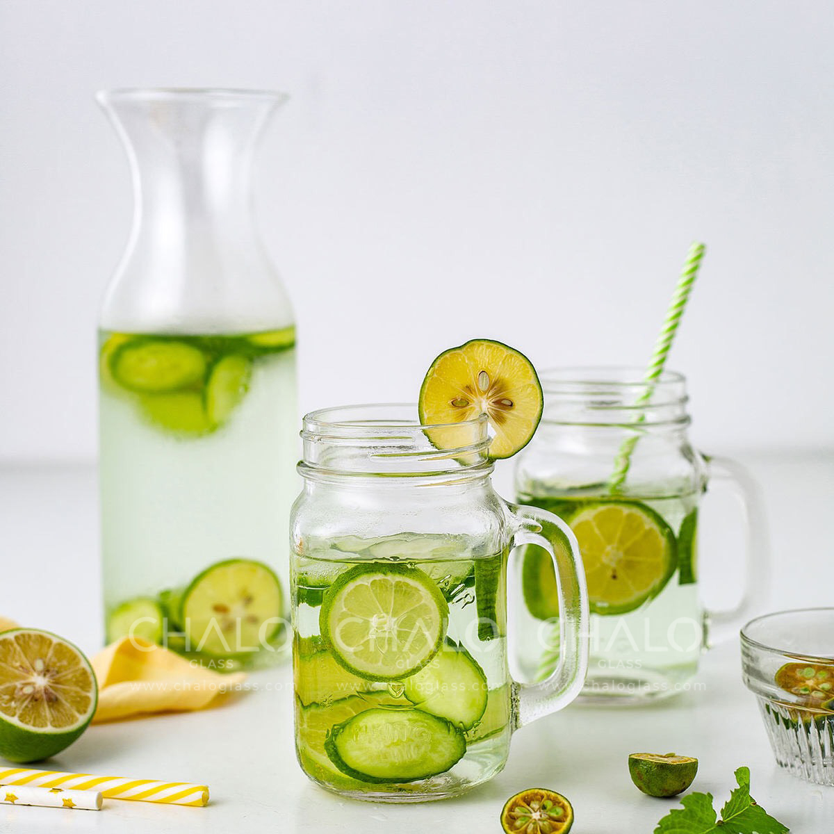 hu-thuy-tinh-co-quai-mason-hinh-ga-500ml (2)