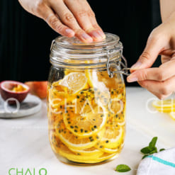 hu-thuy-tinh-nap-cai-kim-loai-dang-tron (1)