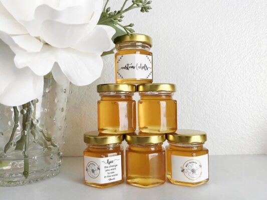 qua-tang-dap-le-wedding-favors-la-gi-05-y-tuong-lam-qua-cuoi-sang-tao-voi-cac-loai-chai-hu-thuy-tinh (12)